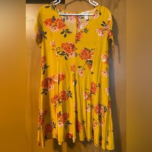 Arizona Jean Co floral dress